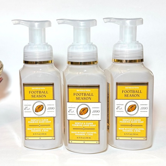 FOOTBALL SEASON Foaming Hand Soap - Picture 1 of 3